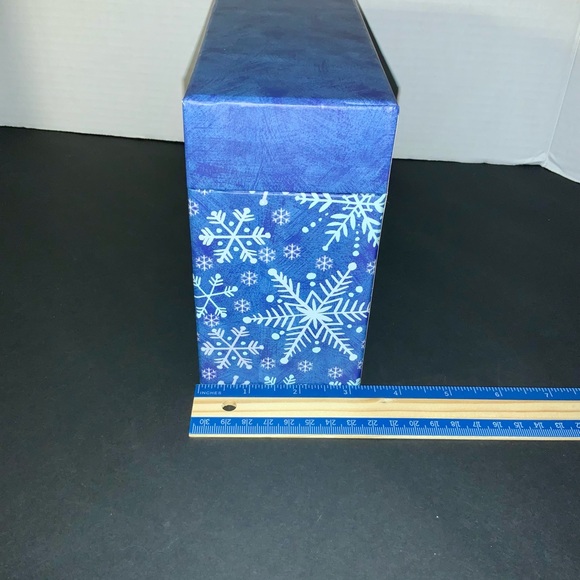 Keepsake Storage Box Paper Magic Group Christmas Greeting Card Organizer - Picture 7 of 16